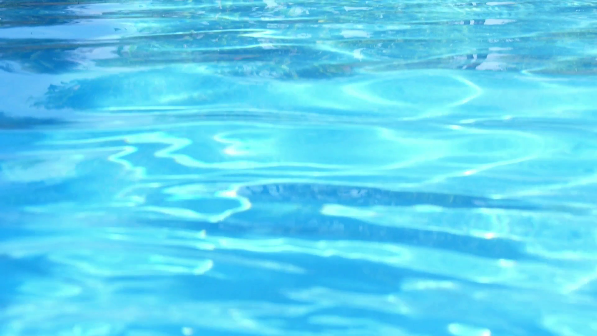 Swimming Pool Leak Detection: Signs, Methods and What It Costs